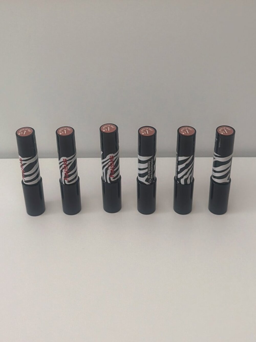 6 Phyto-Lip Twist N°1 Nude (Travel Size) - Value $204